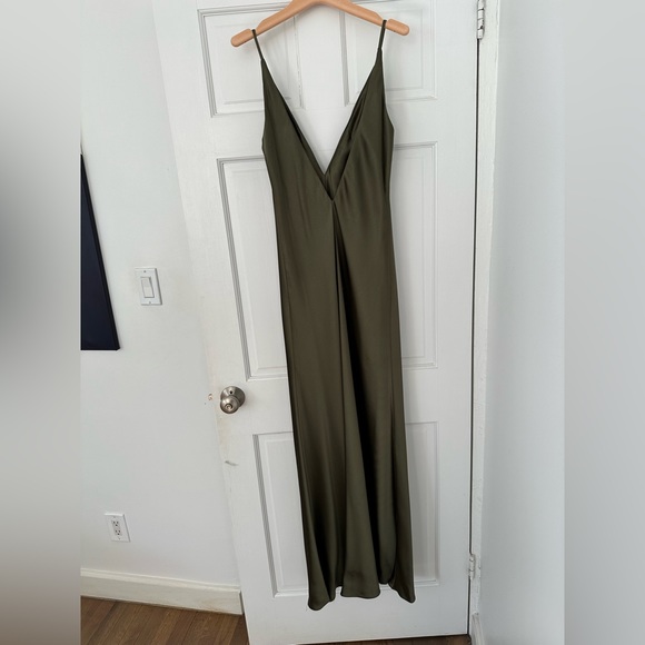 Green bridesmaid dress - Picture 2 of 5